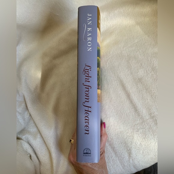 Light from Heaven by Jan Karon Mitford - Picture 3 of 12